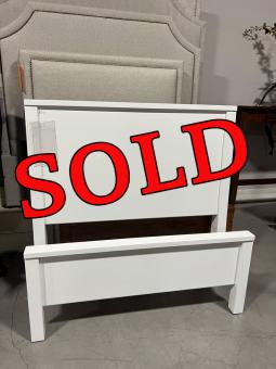Clearance- El Monte Complete Bed